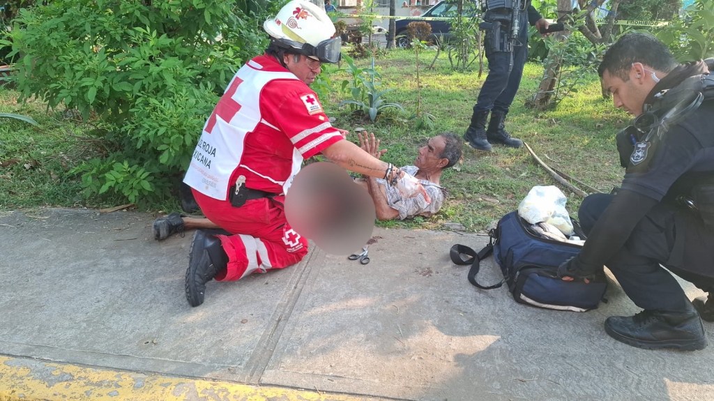 ¡Policías estatales balean a un abuelito que padece de sus facultades&nbsp;mentales!
