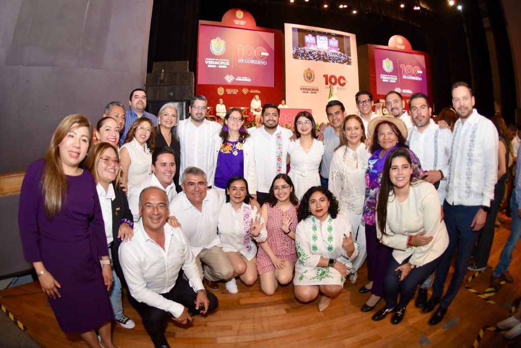 Diputados locales presentes en informe por 100 días&nbsp;Gobierno