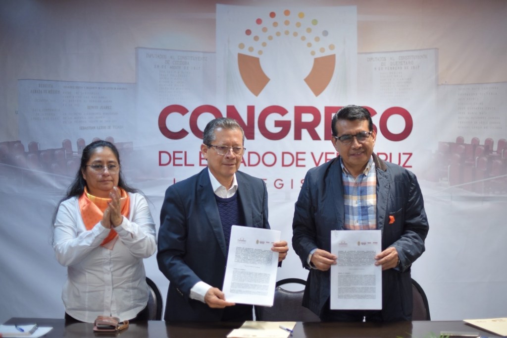 Firman Congreso del Estado e Invedem convenio de colaboración&nbsp;institucional