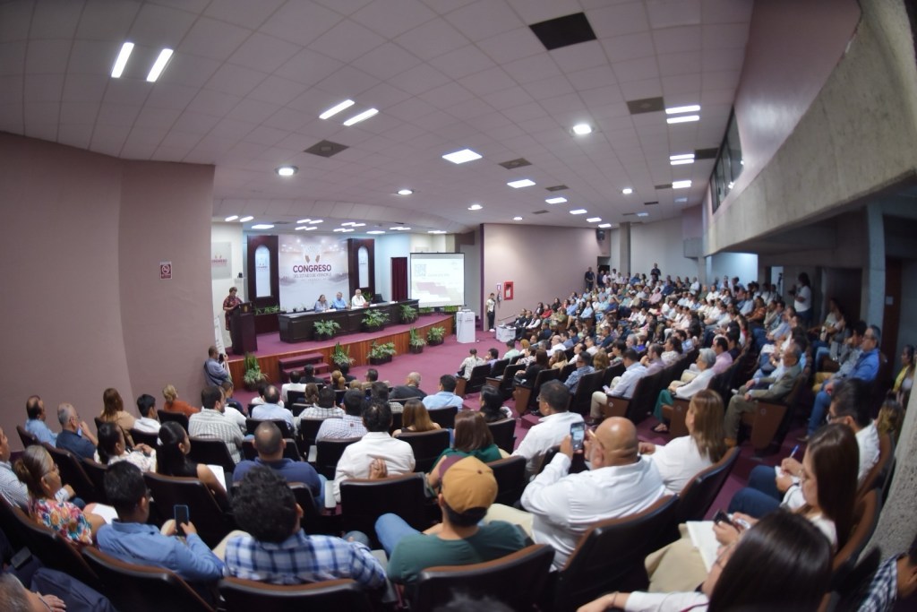 Capacitan Congreso y Orfis a autoridades municipales en materia de entrega-recepción