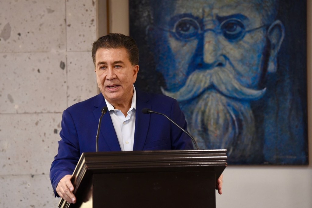 Propone diputado ajustar costo de expedición por copias&nbsp;certificadas