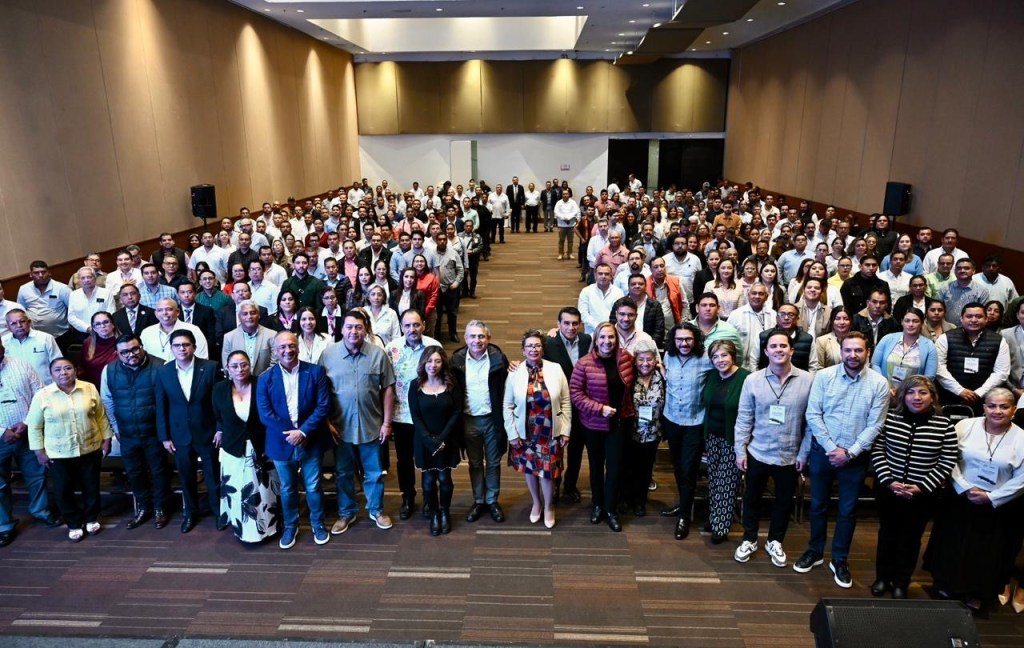 Exhorta Congreso a crear gobiernos municipales honestos y&nbsp;autocríticos